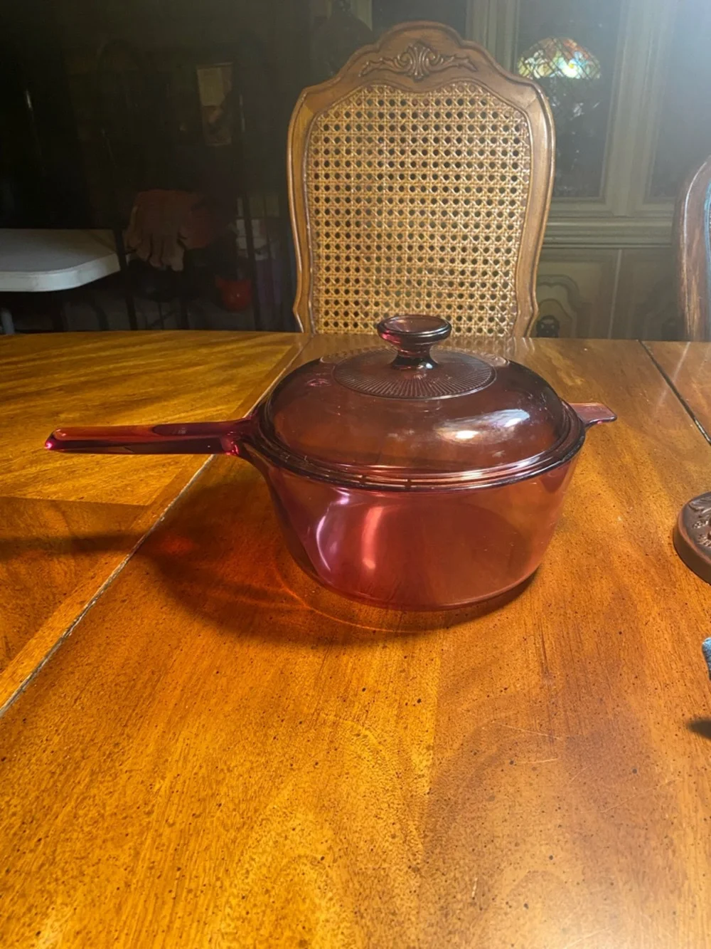 Corningware Visions 2.5 Qt Cranberry Saucepan with Lid